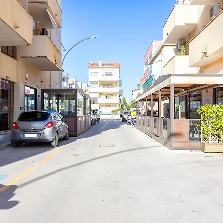 Riviera House شقة