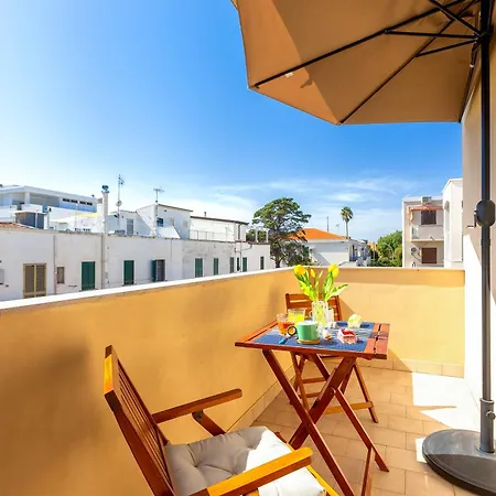Riviera House *
